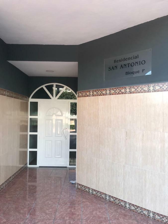 Appartement Avec Piscine San Vicente Raspeig Buitenkant foto